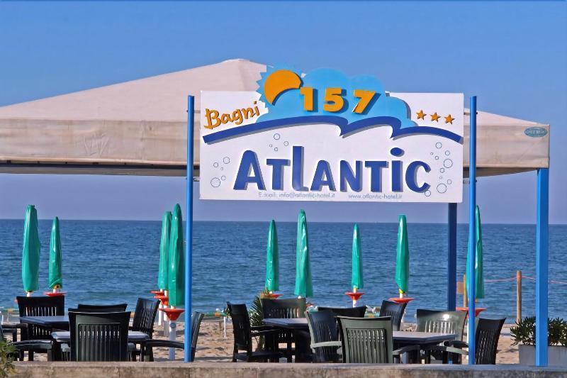 Hotel Atlantic Сенигалия Екстериор снимка